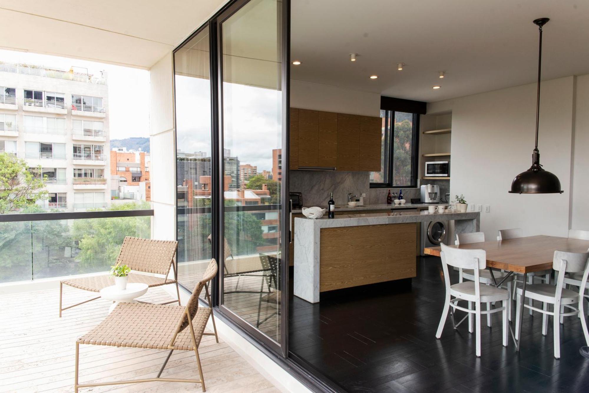 8010 Urban Living- Luxury Home Experience Bogota Exterior photo